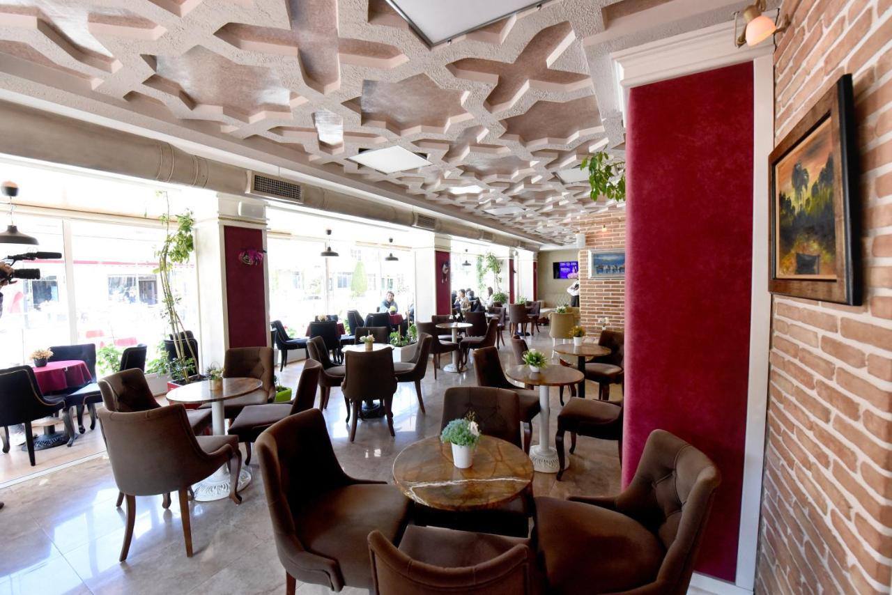 Hymeti's Palace 5* Pogradec